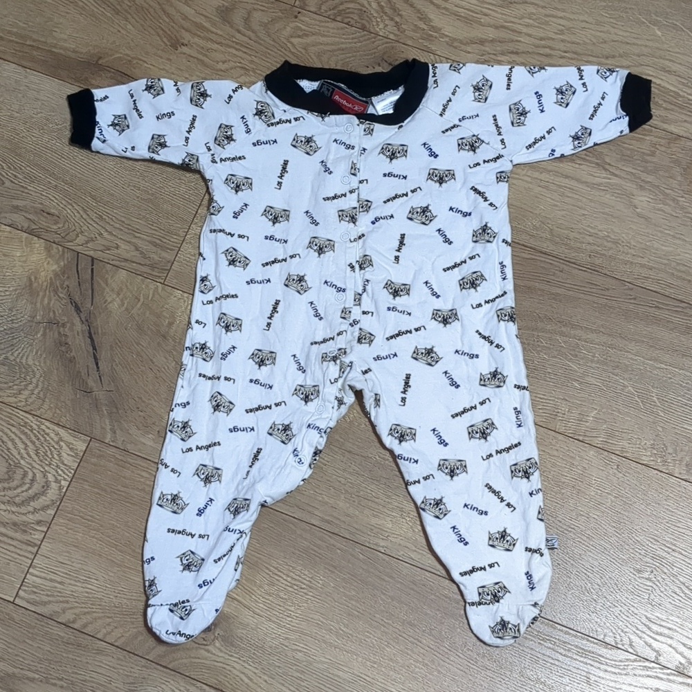 Reebok LA Kings Footed Sleeper baby size 3/6 months